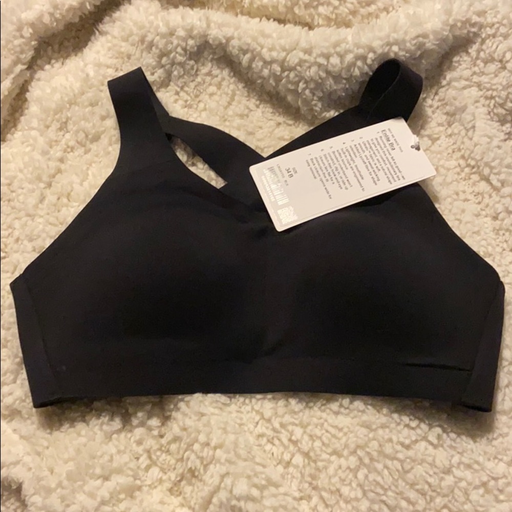 Lululemon Enlite Bra - Sz 34B NWT